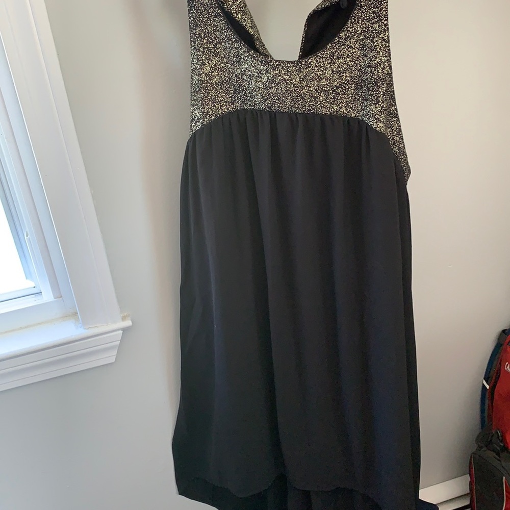 Women’s dress